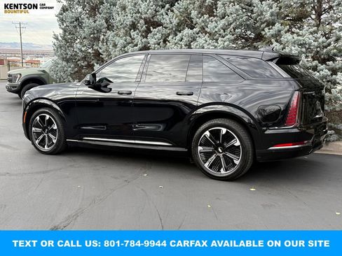 Used 2025 Cadillac Escalade IQ Sport 2 image 5