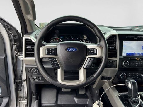 Used 2019 Ford F150 Lariat AWD/4WD image 9