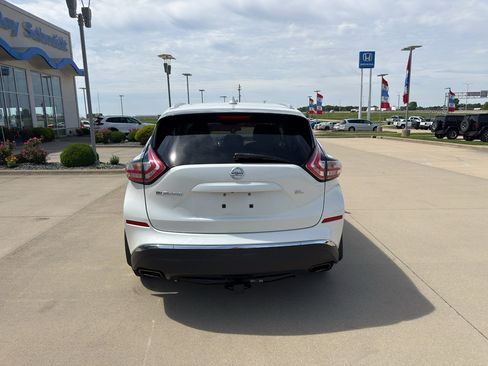 Used 2017 Nissan Murano SL FWD image 6