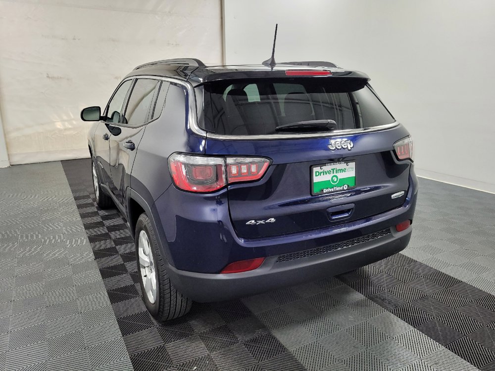 Used 2018 Jeep Compass Latitude w/ Popular Equipment Group AWD/4WD image 5
