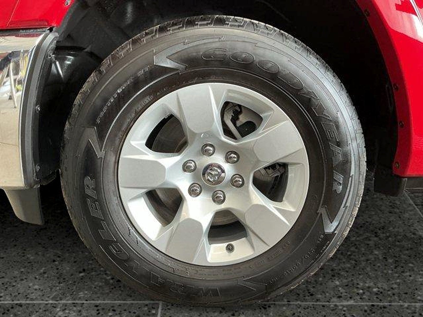 Used 2025 RAM 1500 Big Horn AWD/4WD image 14