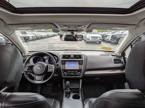 Used 2019 Subaru Outback 3.6R Limited AWD/4WD image 39