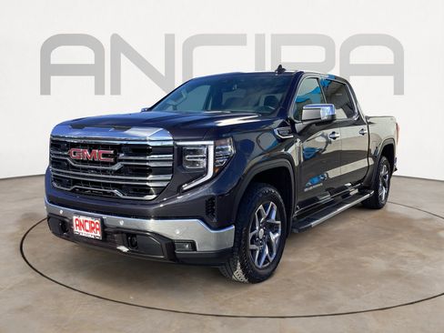 Used 2024 GMC Sierra 1500 SLT image 8