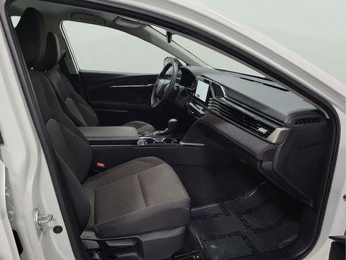 Certified 2025 Toyota Camry LE image 10