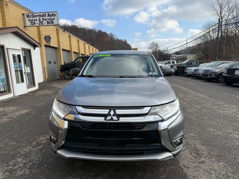Used 2017 Mitsubishi Outlander ES image 5