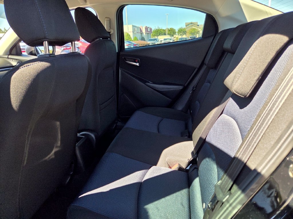 Used 2018 Toyota Yaris iA FWD image 6