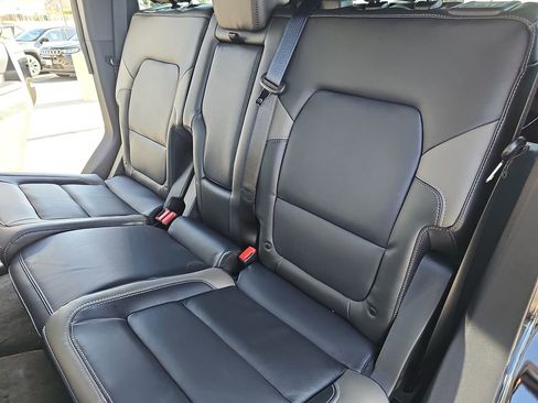 New 2025 Ford Bronco Outer Banks image 13