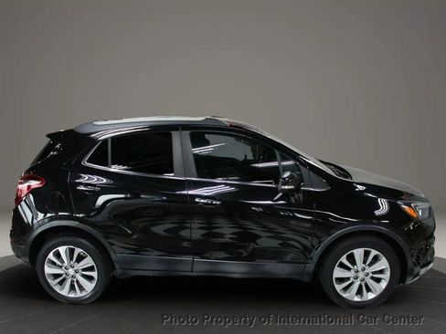 Used 2019 Buick Encore Preferred image 3