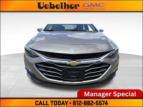 Used 2024 Chevrolet Malibu LT FWD image 11