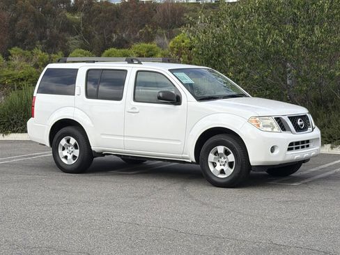 Used 2012 Nissan Pathfinder S RWD image 8
