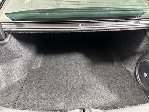 Used 2023 Chrysler 300 S image 7