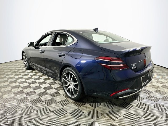 Used 2023 Genesis G70 2.0T RWD image 5
