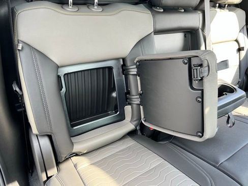 New 2026 Chevrolet Silverado 2500 ZR2 AWD/4WD image 25