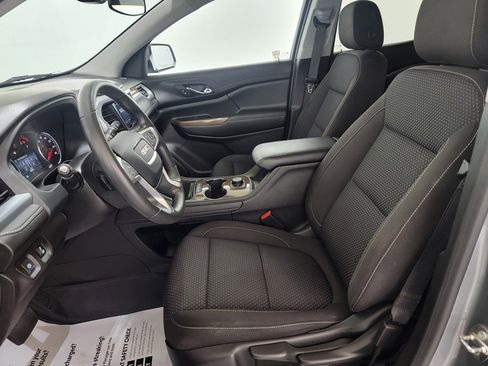 Used 2023 GMC Acadia SLE w/ LPO, Floor Liner Package AWD/4WD image 14