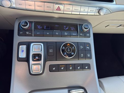 Used 2022 Hyundai Palisade Limited w/ Cargo Package image 21