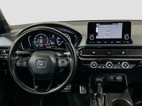 Used 2023 Honda Civic Sport image 18