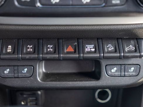 Certified 2021 Chevrolet Colorado ZR2 AWD/4WD image 13