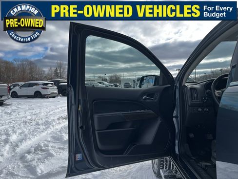 Used 2019 GMC Canyon Denali image 17