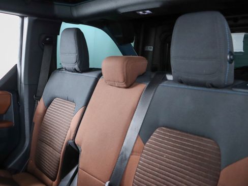 Used 2022 Ford Bronco Outer Banks image 25