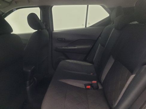 Used 2020 Nissan Kicks S FWD image 18