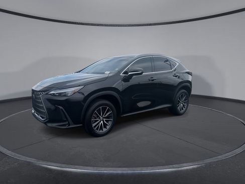 Used 2024 Lexus NX 250 FWD w/ Towing Package (2000 Lbs) image 5