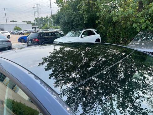 Used 2022 Tesla Model Y Long Range AWD/4WD image 8