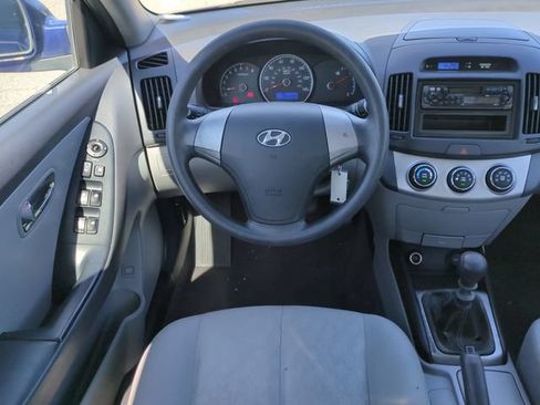 Used 2010 Hyundai Elantra FWD image 18
