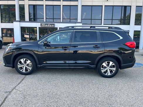 Used 2023 Subaru Ascent Premium AWD/4WD image 8