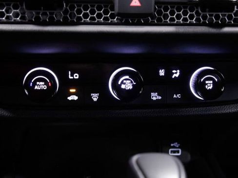 Certified 2024 Honda HR-V Sport image 29