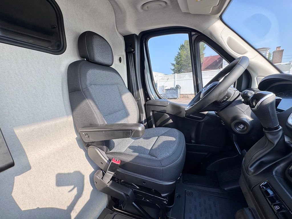 New 2026 RAM ProMaster 1500 w/ Quick Order Package 22H SLT+ FWD image 21