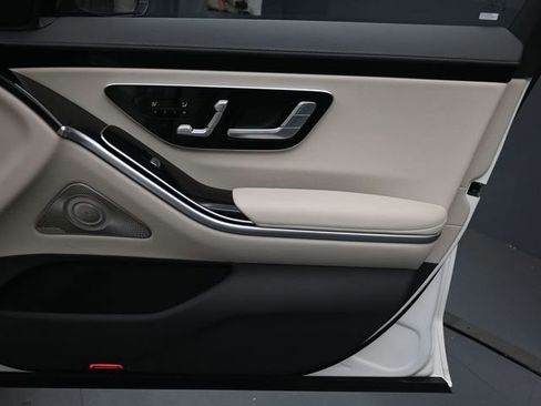 Used 2023 Mercedes-Benz S 500 4MATIC image 30