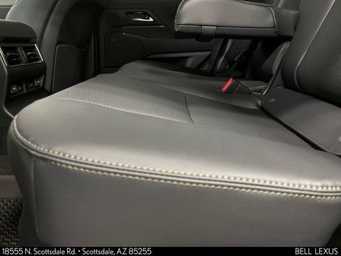 Used 2026 Lexus GX 550 AWD/4WD image 22