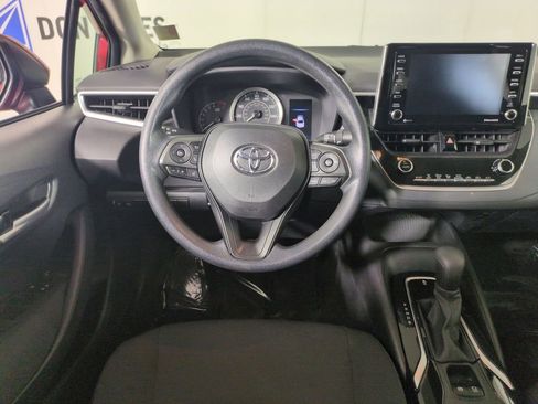 Used 2021 Toyota Corolla LE image 15
