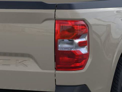 New 2025 Ford Maverick XLT w/ Equipment Group 302A AWD/4WD image 22