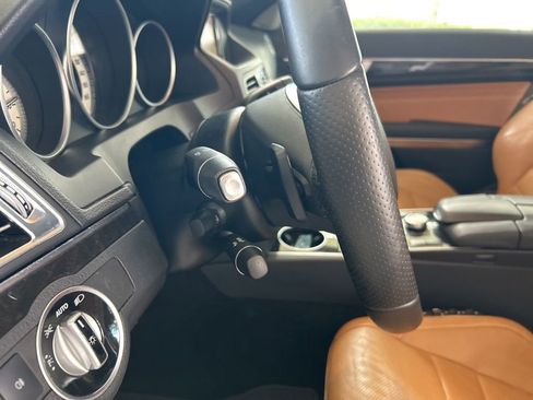 Used 2015 Mercedes-Benz E 550 Cabriolet image 47