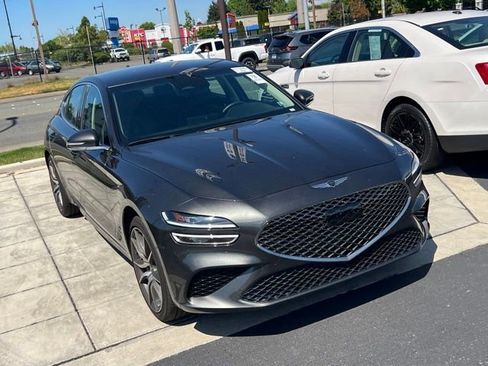 Used 2026 Genesis G70 2.5T AWD/4WD image 5