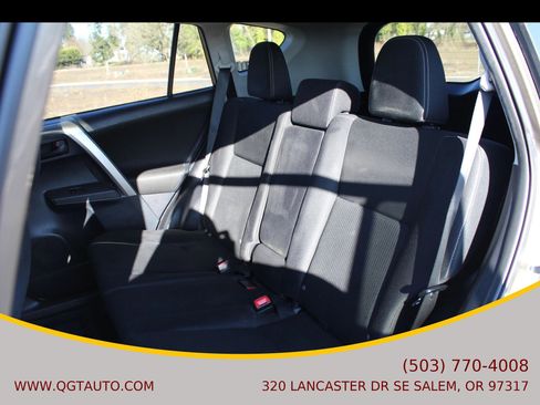 Used 2013 Toyota RAV4 XLE image 14