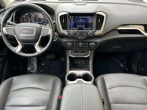 Certified 2024 GMC Terrain Denali w/ Denali Premium Package AWD/4WD image 16