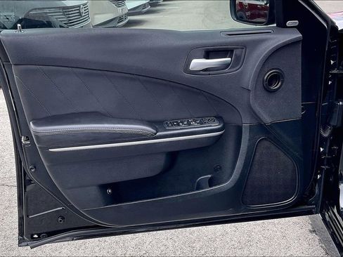 Used 2019 Dodge Charger R/T RWD image 24