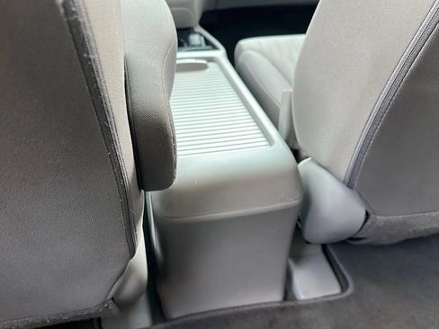Used 2013 Honda CR-V LX image 25
