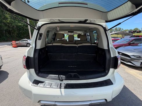 Used 2018 Nissan Armada SL w/ Premium Package RWD image 12