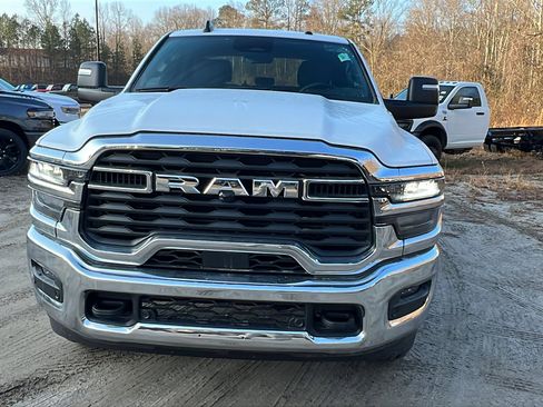 Used 2025 RAM 2500 Lone Star w/ Bed Convenience Group image 3