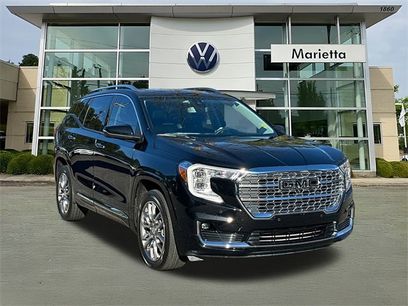 Used 2024 GMC Terrain Denali w/ Denali Premium Package