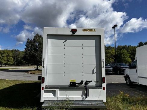 New 2024 Chevrolet Express 3500 w/ Power Convenience Package RWD image 2