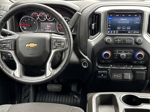 Used 2022 Chevrolet Silverado 3500 LT w/ Convenience Package image 14