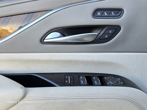 Used 2023 Cadillac Escalade Sport Platinum image 12
