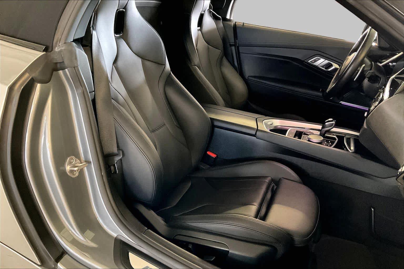 Used 2026 BMW Z4 sDrive30i RWD image 8