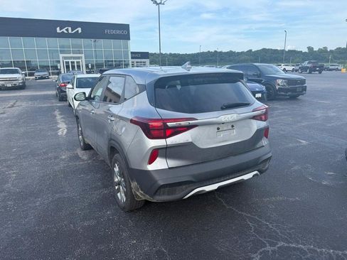 Used 2022 Kia Seltos LX AWD/4WD image 18