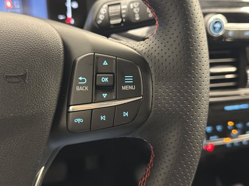 Used 2025 Ford Escape ST-Line Select image 14