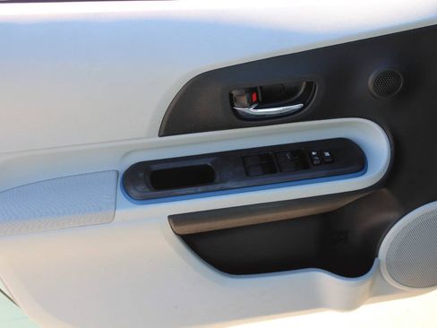 Used 2013 Toyota Prius C Two FWD image 18